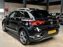 Volkswagen T-Roc 2.0 TSI 4Motion Sport Pano/Carplay/ACC/Stuurverw