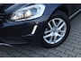 Volvo XC60 2.0 T5 FWD Polar+ | Trekhaak | Pano | Camera |