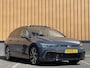 Volkswagen Golf Variant 1.5 eTSI R-Line Business+ | Apple Carplay | IQ light | Panorama dak | Adaptive Cruise Control | Rijmodus Regeling | Stoelverwarming |