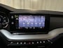 Skoda Octavia Combi 1.0 TSI Business Edition Parkeersensoren Sfeerverlichting App Connect DAB+