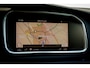Volvo V40 2.0 T3 Dynamic Edition | Panoramadak | Volvo on Call | Harman Kardon | Standkachel | Trekhaak | Camera