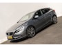 Volvo V40 2.0 T3 Dynamic Edition | Panoramadak | Volvo on Call | Harman Kardon | Standkachel | Trekhaak | Camera
