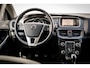 Volvo V40 2.0 T3 Dynamic Edition | Panoramadak | Volvo on Call | Harman Kardon | Standkachel | Trekhaak | Camera