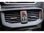 Volvo V40 2.0 T3 Dynamic Edition | Panoramadak | Volvo on Call | Harman Kardon | Standkachel | Trekhaak | Camera