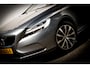 Volvo V40 2.0 T3 Dynamic Edition | Panoramadak | Volvo on Call | Harman Kardon | Standkachel | Trekhaak | Camera