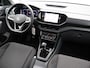 Volkswagen T-Cross 1.0 TSI Life | Trekhaak | Virtual Cockpit | Apple Carplay / Android Auto | Privacy Glass | Climate Control |