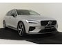 Volvo V60 T8 PLUG-IN HYBRID AWD ULTRA DARK *FULL OPTIONS!* -PANO.DAK|BOWERS&WILKINS|GEVENT.LEDER+MASSAGE|360°CAM|HEAD-UP DISP.|TREKHAAK|19"