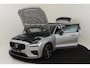 Volvo V60 T8 PLUG-IN HYBRID AWD ULTRA DARK *FULL OPTIONS!* -PANO.DAK|BOWERS&WILKINS|GEVENT.LEDER+MASSAGE|360°CAM|HEAD-UP DISP.|TREKHAAK|19"