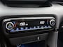 Toyota Yaris 1.5 Hybrid Executive | Head-Up Display | JBL | Dodehoek detectie | Parkeersensoren voor+achter | Navigatie | Apple CarPlay/Android Auto |