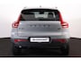 Volvo XC40 B3 Plus Black Edition - IntelliSafe Assist & Surround - 360º Camera - Harman/Kardon audio - Verwarmde voorstoelen & stuur - Parkeersensoren voor & achter - Elektr. bedienb. voorstoelen met geheugen links - Draadloze tel. lader - Extra getint glas - Inklapbare trekhaak - 20' LMV