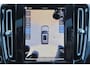 Volvo XC40 B3 Plus Black Edition - IntelliSafe Assist & Surround - 360º Camera - Harman/Kardon audio - Verwarmde voorstoelen & stuur - Parkeersensoren voor & achter - Elektr. bedienb. voorstoelen met geheugen links - Draadloze tel. lader - Extra getint glas - Inklapbare trekhaak - 20' LMV