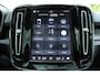 Volvo C40 Single Motor Extended Range Ultimate 82 kWh Connect MicroTech / Nubuck Textiel Bekleding | Trekhaak Elektrisch Uitklapbaar | Lichtmetalen Velgen 19" | Alls Banden | Digitale Binnen Spiegel |Cruise Control Adaptief Met Stop&Go En Stuurhulp | Electronic Climate Controle | Voorstoelen + Stuurwiel Verwarmend | Warmtepomp | Google Navigatie Systeem |