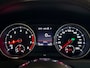 Volkswagen Golf GTI Performance Pano Akra