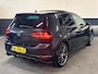Volkswagen Golf GTI Performance Pano Akra