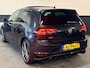 Volkswagen Golf GTI Performance Pano Akra