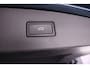 Volkswagen Tiguan R-Line Business 1.4 TSI eHybrid 245pk DSG Automaat Trekhaak, LED matrix koplampen, Adaptive cruise control, Achteruitrijcamera, Elektrische achterklep, Navigatie
