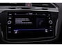 Volkswagen Tiguan R-Line Business 1.4 TSI eHybrid 245pk DSG Automaat Trekhaak, LED matrix koplampen, Adaptive cruise control, Achteruitrijcamera, Elektrische achterklep, Navigatie