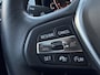 BMW 3-Serie Touring 330i | Driving assistant | Sfeer-verlichting | 19 inch | Sport-s