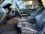 BMW 3-Serie Touring 330i | Driving assistant | Sfeer-verlichting | 19 inch | Sport-s