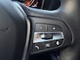 BMW 3-Serie Touring 330i | Driving assistant | Sfeer-verlichting | 19 inch | Sport-s