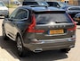 Volvo XC60 2.0 T8 Twin Engine AWD Inscription | Harman Kardon | Pano. | Elek. Trekhaak | 360* Camera | ACC | HUD |