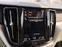 Volvo XC60 2.0 T8 Twin Engine AWD Inscription | Harman Kardon | Pano. | Elek. Trekhaak | 360* Camera | ACC | HUD |
