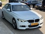 BMW 3-Serie 318i M Sport Edition | Cruise | Leder | Stoelverwarming | LED |