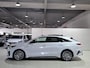 Kia ProCeed 1.5 T-GDI GT-PlusLine Automaat, 18 inch, Stoel en Stuur verwarming, Schuif kantel dak, Apple Carplay/Android Auto, Navigatie, Camera.