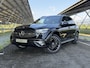 Mercedes-Benz GLC 300e 4MATIC Business Solution AMG | Night | Premium Pakket | Trekhaak | Panoramaschuifdak | Treeplanken | Digital light |
