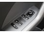Volkswagen T-Cross 1.0 TSI 110pk DSG Style | Achteruitrijcamera | Stoelverwarming | Navigatiesysteem