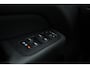 Volvo XC60 2.0 T8 Plug-in hybrid AWD Ultimate Dark | Trekhaak | 360 camera | Head-up | Harman / Kardon 4x Stoel + stuurverwarming |