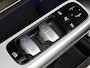 Mercedes-Benz GLC 300e 4MATIC Business Solution AMG | Advanced plus pakket | Nightpakket | Trekhaak | Middenconsole metaalstructuur | 19” vijfspaaks lichtmetalen AMG-velgen | 	URBAN GUARD Plus | Warmtewerend, donkergetint glas |