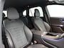 Mercedes-Benz GLC 300e 4MATIC Business Solution AMG | Advanced plus pakket | Nightpakket | Trekhaak | Middenconsole metaalstructuur | 19” vijfspaaks lichtmetalen AMG-velgen | 	URBAN GUARD Plus | Warmtewerend, donkergetint glas |