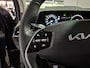 Kia Niro Hybrid 1.6 GDi DynamicPlusLine Stoel en Stuur verwarming, Schuif kantel dak, Apple Carplay/Android Auto, Navigatie, Camera.