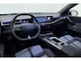 Opel Grandland Electric Business Edition 73 kWh | Climate control | Panorama dak | Camera | Cruisecontrol | Camera | 19" LM-Velgen | Private-Glas | Parkpilot | Winterpakket | AGR |