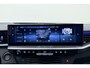 Opel Grandland Electric Business Edition 73 kWh | Climate control | Panorama dak | Camera | Cruisecontrol | Camera | 19" LM-Velgen | Private-Glas | Parkpilot | Winterpakket | AGR |