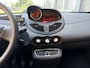 Renault Twingo 1.2 16V Collection 75 PK. Zeer leuke en zuinige auto !!! Distributieriem vervangen in 2025 !!