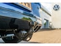 Volkswagen T-Roc 1.5 eTSI 150pk DSG R-Line First Edition | Trekhaak | Matrix LED | 19" Velgen