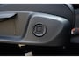 Volkswagen T-Roc 1.5 eTSI 150pk DSG R-Line First Edition | Trekhaak | Matrix LED | 19" Velgen
