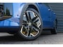 Volkswagen T-Roc 1.5 eTSI 150pk DSG R-Line First Edition | Trekhaak | Matrix LED | 19" Velgen