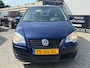 Volkswagen Polo 1.2 Optive 5drs | airco | navi | trekhaak| lange apk keuring | rijd super !