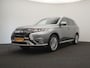 Mitsubishi Outlander 2.4 PHEV Pure+ - RIJKLAARPRIJS - All Seasonbanden - Achteruitrijcamera - Adaptive Cruise Control - Stoel- en Stuurverwarming!