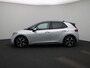 Volkswagen ID.3 Pro Business 59 kWh | EM | Navigatie | Draadloze Apple Carplay | Adaptieve cruise control | Lane assist | Stoelverwarming | Stuurwielverwarming | Climate control | Achteruitrij camera | Parkeersensoren |