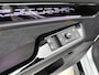 Volkswagen ID.7 Pro Business 77 kWh 286 PK | IQ Lights | Elektrische achterklep | Apple Carplay draadloos | 360 Camera | Head-up display | Stoelverwarming | Stuurverwarming | Navigatie | Android Auto draadloos | Memory stoelen | Ruiten getint |