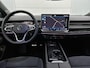 Volkswagen ID.7 Pro Business 77 kWh 286 PK | IQ Lights | Elektrische achterklep | Apple Carplay draadloos | 360 Camera | Head-up display | Stoelverwarming | Stuurverwarming | Navigatie | Android Auto draadloos | Memory stoelen | Ruiten getint |