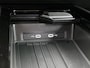 Volkswagen ID.7 Pro Business 77 kWh 286 PK | IQ Lights | Elektrische achterklep | Apple Carplay draadloos | 360 Camera | Head-up display | Stoelverwarming | Stuurverwarming | Navigatie | Android Auto draadloos | Memory stoelen | Ruiten getint |