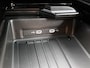 Volkswagen ID.7 Pro Business 77 kWh 286 PK | IQ Lights | Elektrische achterklep | Apple Carplay draadloos | 360 Camera | Head-up display | Stoelverwarming | Stuurverwarming | Navigatie | Android Auto draadloos | Memory stoelen | Ruiten getint |