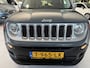 Jeep Renegade 1.4 MultiAir Limited Airco - Cruise control - Parkeersensoren - Dakrails - Navigatie - Stuur multifunctioneel - Lederen bekleding - Licht metalen velgen 17 inch - Mistlampen - Start/stop systeem - Elektrische ram