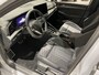 Volkswagen Golf Variant 1.5 eTSI R-Line Edition | EM | Navigatie | App-connect | Parkeersensoren | 360 camera | Adaptive cruise control | Lichtmetaal | 328936 |