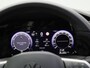 Volkswagen Golf 1.5 eTSI R-Line Edition | 116 PK | Demo | Automaat | Navigatie | Draadloze Apple Carplay | Adaptieve cruise control | Climate control | Stuur- en Stoelverwarming | Achteruitrij Camera | Park Assist | Sfeerverlichting | Keyless | Dodehoek sensoren | Black style Pakket |